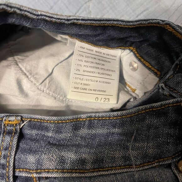 Kancan Estilo Distressed Jeans 0/23 - Picture 6 of 7